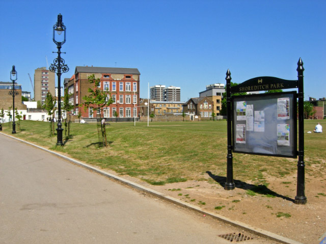 personal trainer hoxton